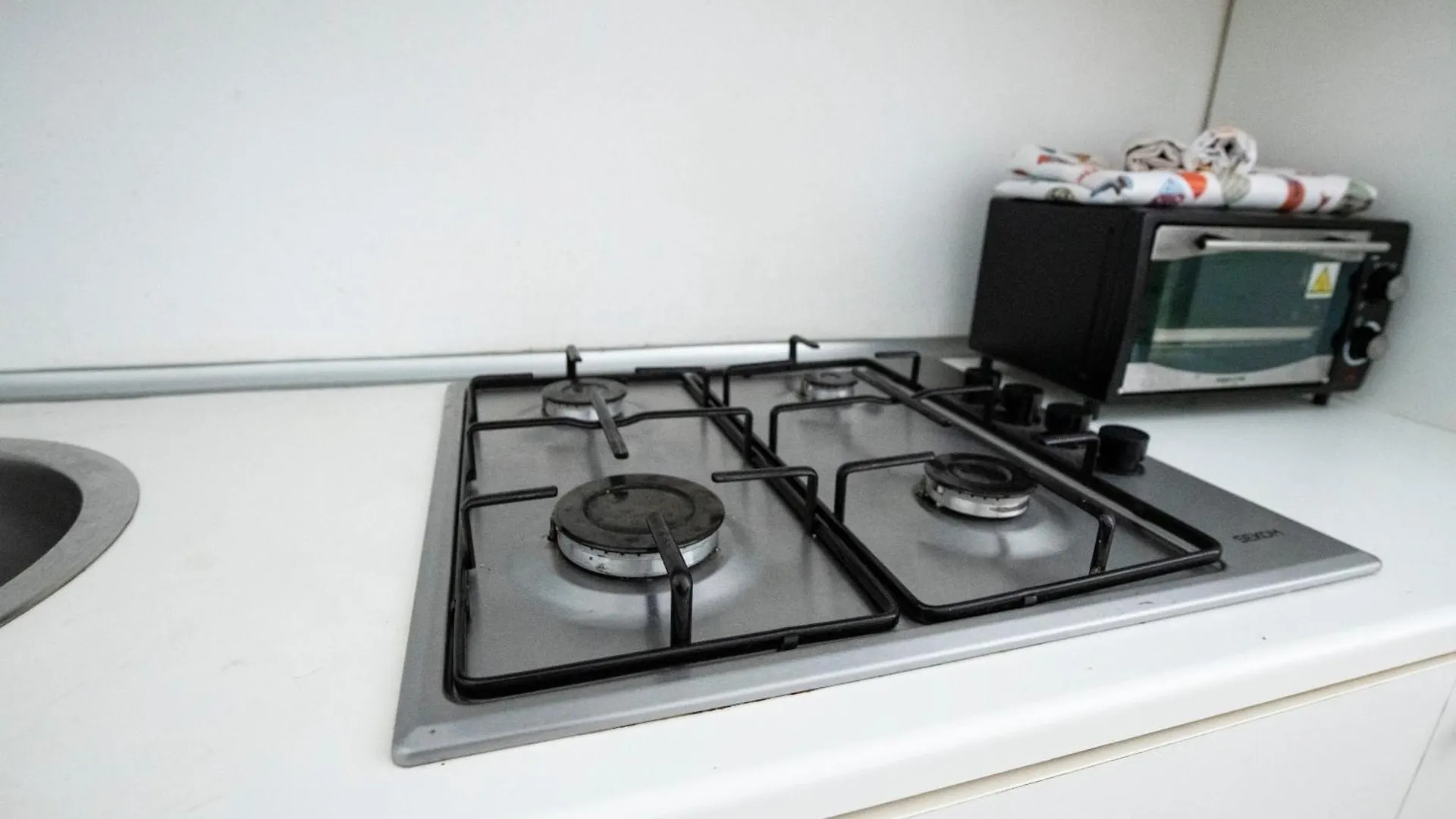 Apartment 204 - Appartamento Pesco, Giardino E Piscina - Residence Cherry House Carro Italy